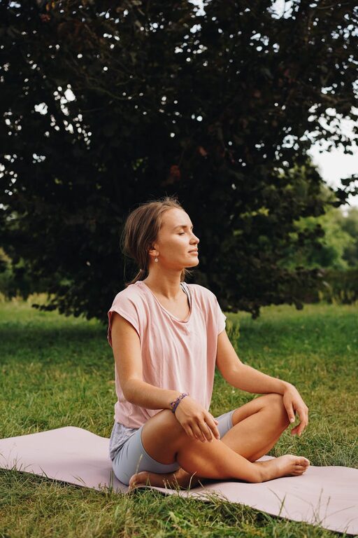 Mindful Breaks You Can Take in Five Minutes to Refresh Your Day
